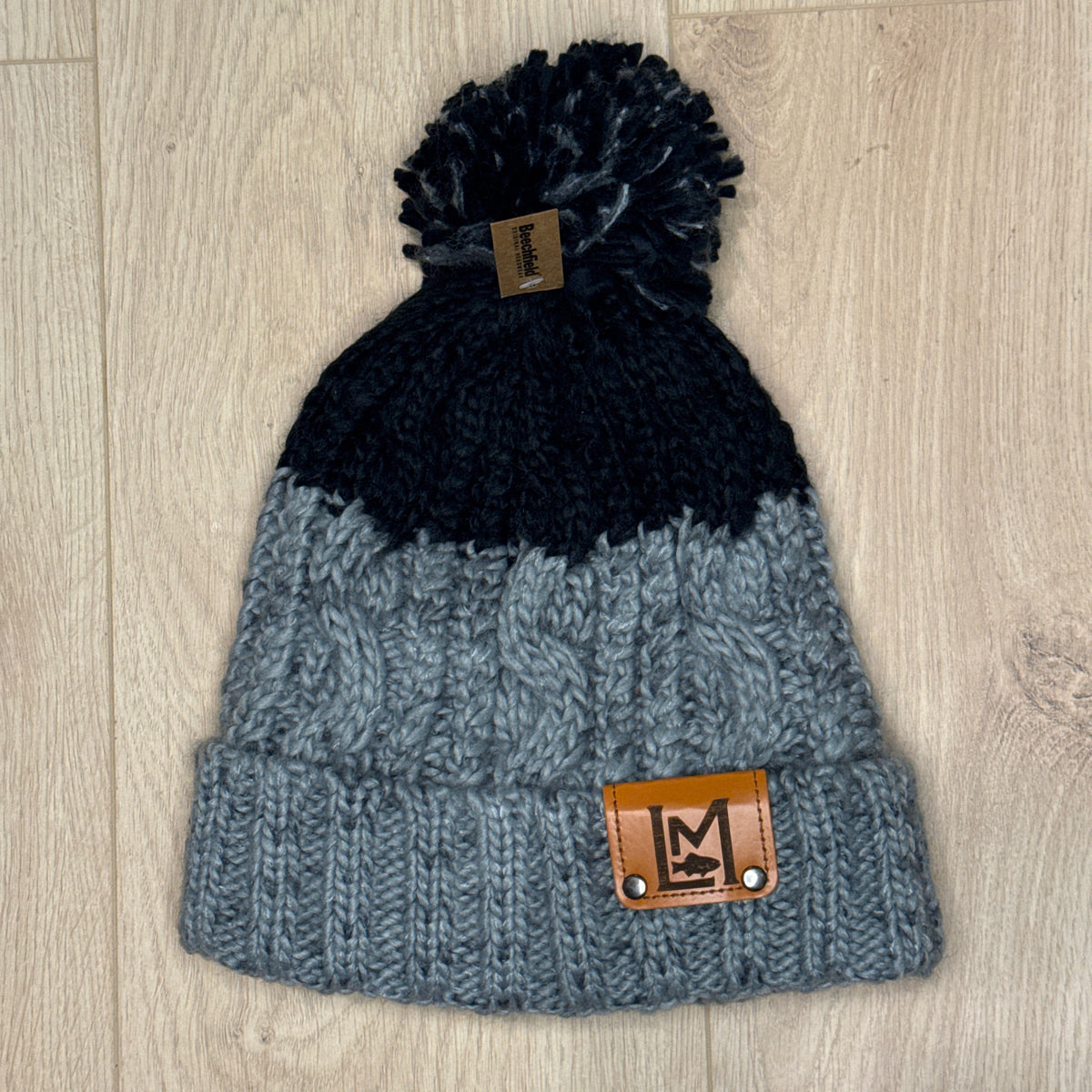 Grey/black Woolly hat